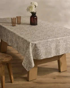 GEOMETRY Alba Tablecloth