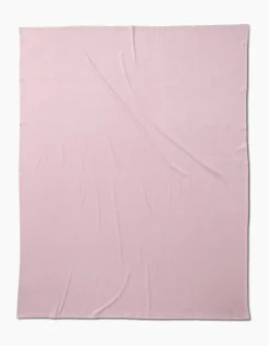 GEOMETRY Berry Shortcake Butter Blanket