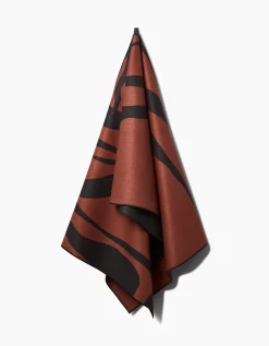 GEOMETRY Black Swirl Yoga Towel