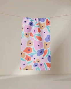 GEOMETRY Blossoming Love Bar Towel