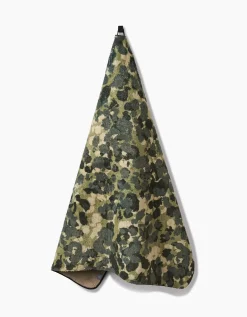 GEOMETRY Camo Plush Towel