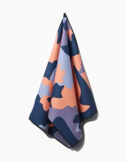 GEOMETRY Camo Yoga Towel