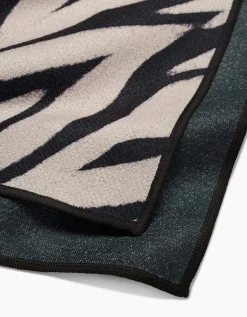 GEOMETRY Chase Fitness Towel