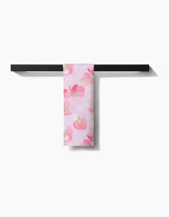 GEOMETRY Cherry Blossom Bar Towel