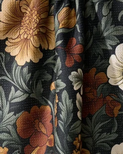 GEOMETRY Classic Floral Tea Towel