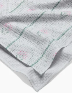 GEOMETRY Cottage Dainty Spotted Tea Towel