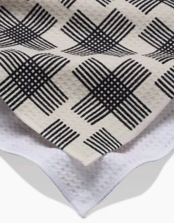 GEOMETRY Cross Hatch Luxe Hand Towel