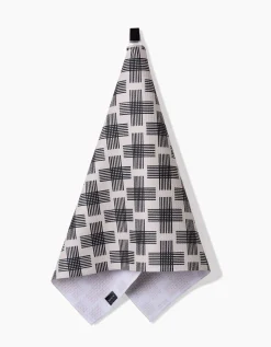 GEOMETRY Cross Hatch Luxe Hand Towel