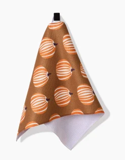 GEOMETRY Dancing Pumpkins Bar Towel