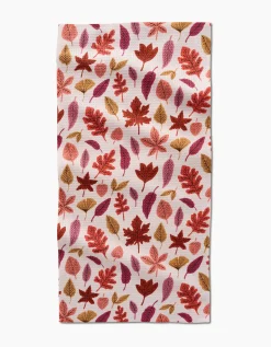 GEOMETRY Fall Leaves Bar Towel