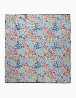 GEOMETRY Floral Garden Beach Blanket