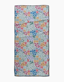 GEOMETRY Floral Garden Beach Towel
