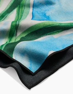 GEOMETRY Golden Poppy Flowers Beach Towel