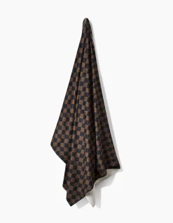 GEOMETRY Gridlock Butter Blanket