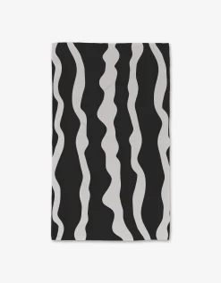 GEOMETRY Ink Twist Luxe Hand Towel