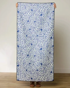 GEOMETRY Jar Jar Beach Towel