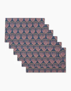 GEOMETRY Josie Not Paper Towel