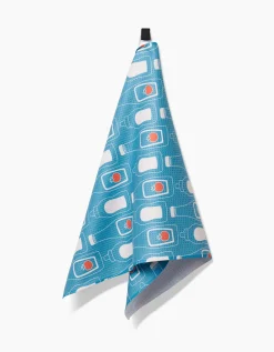 GEOMETRY July Squeeze Tea Towel