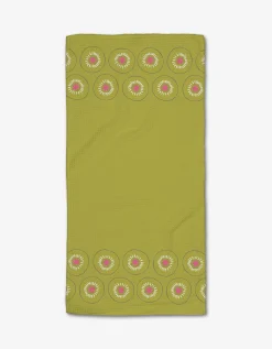 GEOMETRY Kiwi Kraze Bar Towel
