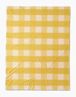GEOMETRY Lemonade Gingham Butter Blanket