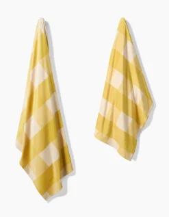GEOMETRY Lemonade Gingham Butter Blanket