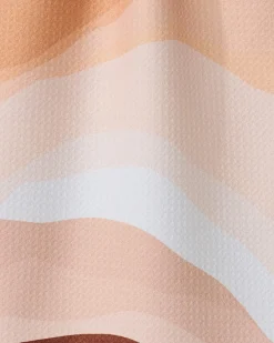 GEOMETRY Levels of Fall Bar Towel