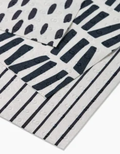 GEOMETRY Lines, Dots and Dashes Not Paper Towel