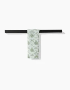 GEOMETRY Lush Green Floral Bar Towel