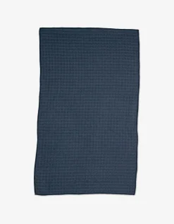 GEOMETRY Midnight Blue Waffle Bath Towel