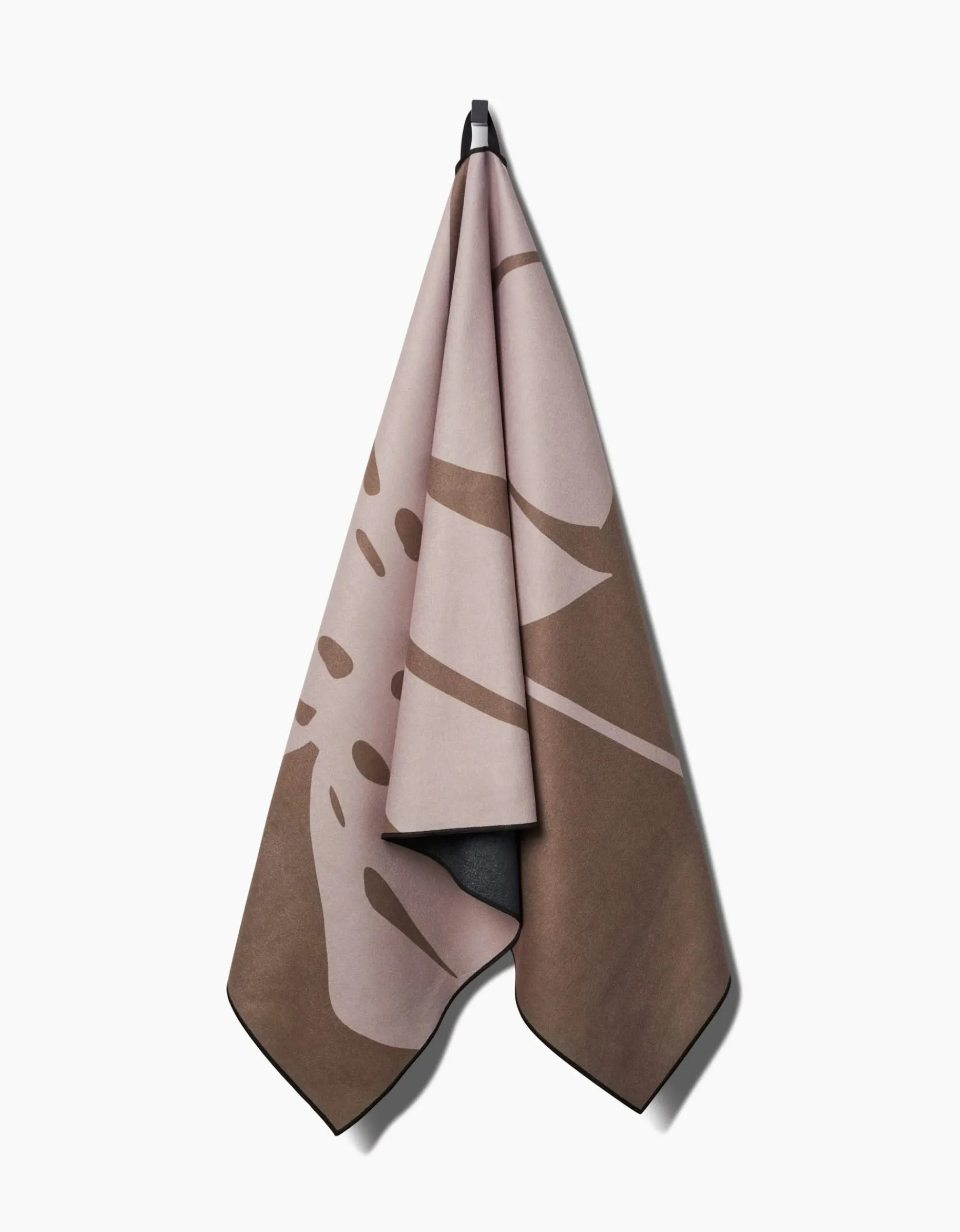 GEOMETRY Monstera Leaf Beach Towel