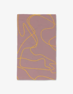 GEOMETRY On The Mauve Luxe Hand Towel