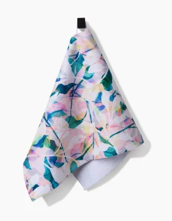 GEOMETRY Painted Foliage Bar Towel
