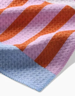 GEOMETRY Red Glow Bar Towel