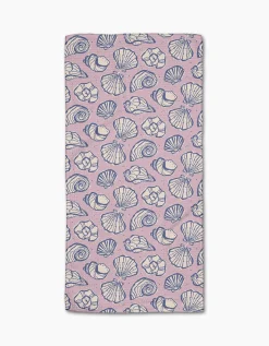 GEOMETRY Retro Coastal Seashells in Pink Bar Towel