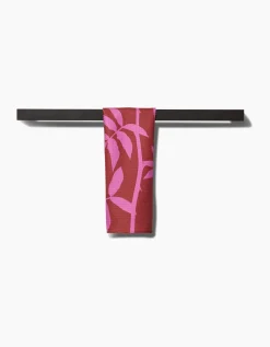 GEOMETRY Rose Bar Towel