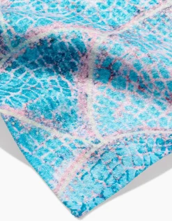 GEOMETRY Scallop Hills Bar Towel