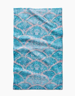 GEOMETRY Scallop Hills Tea Towel