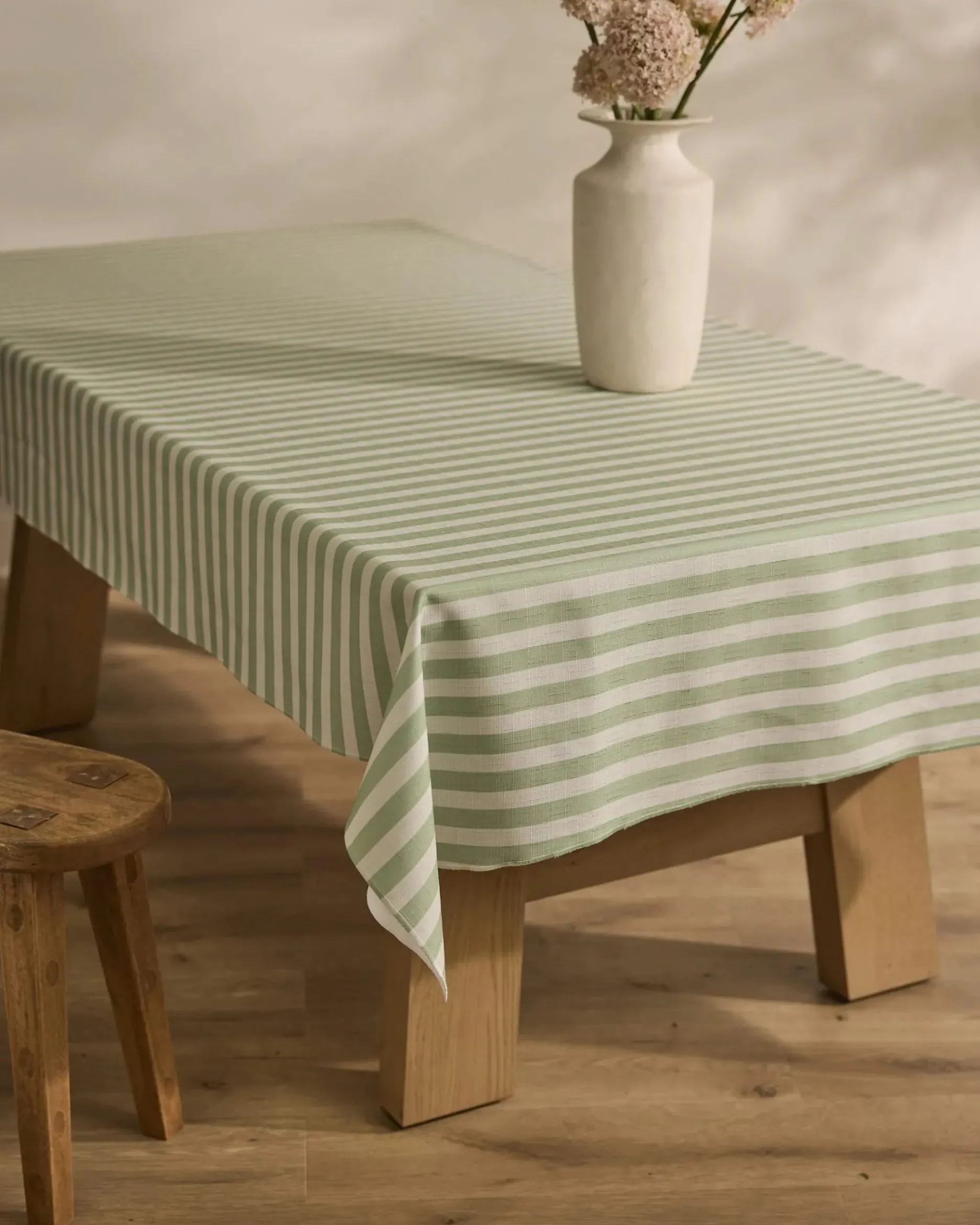 GEOMETRY Seagrass Tablecloth