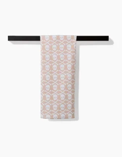 GEOMETRY Skull Bones Natural Luxe Hand Towel