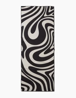 GEOMETRY Spiral Yoga Towel