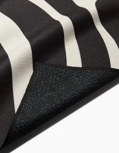 GEOMETRY Spiral Yoga Towel