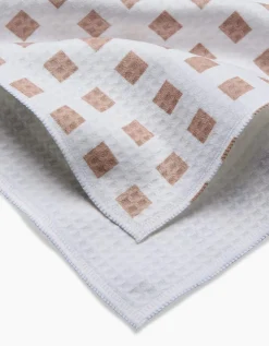 GEOMETRY Spring Square Luxe Hand Towel