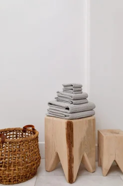 GEOMETRY Stone Waffle Washcloth Set