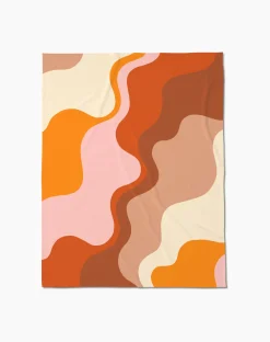 GEOMETRY Sunset Waves Butter Blanket
