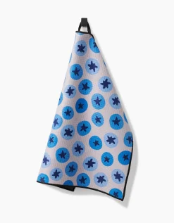 GEOMETRY Sweet Blueberries Paw Towel