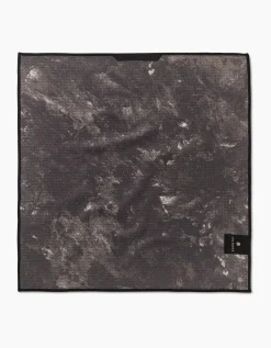 GEOMETRY Sweet Blueberries Paw Towel