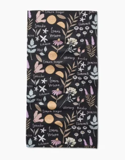 GEOMETRY Sweet Tea Bar Towel