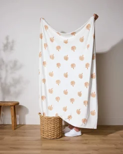 GEOMETRY Tales From the Patch Butter Blanket