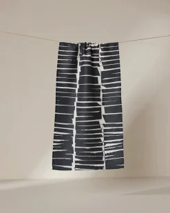 GEOMETRY Tall Stacks Bar Towel