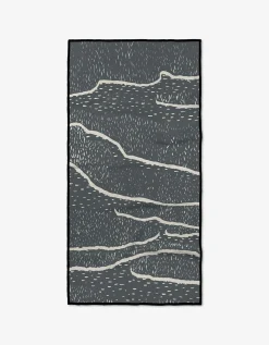 GEOMETRY Wetlands Midnight Fitness Towel